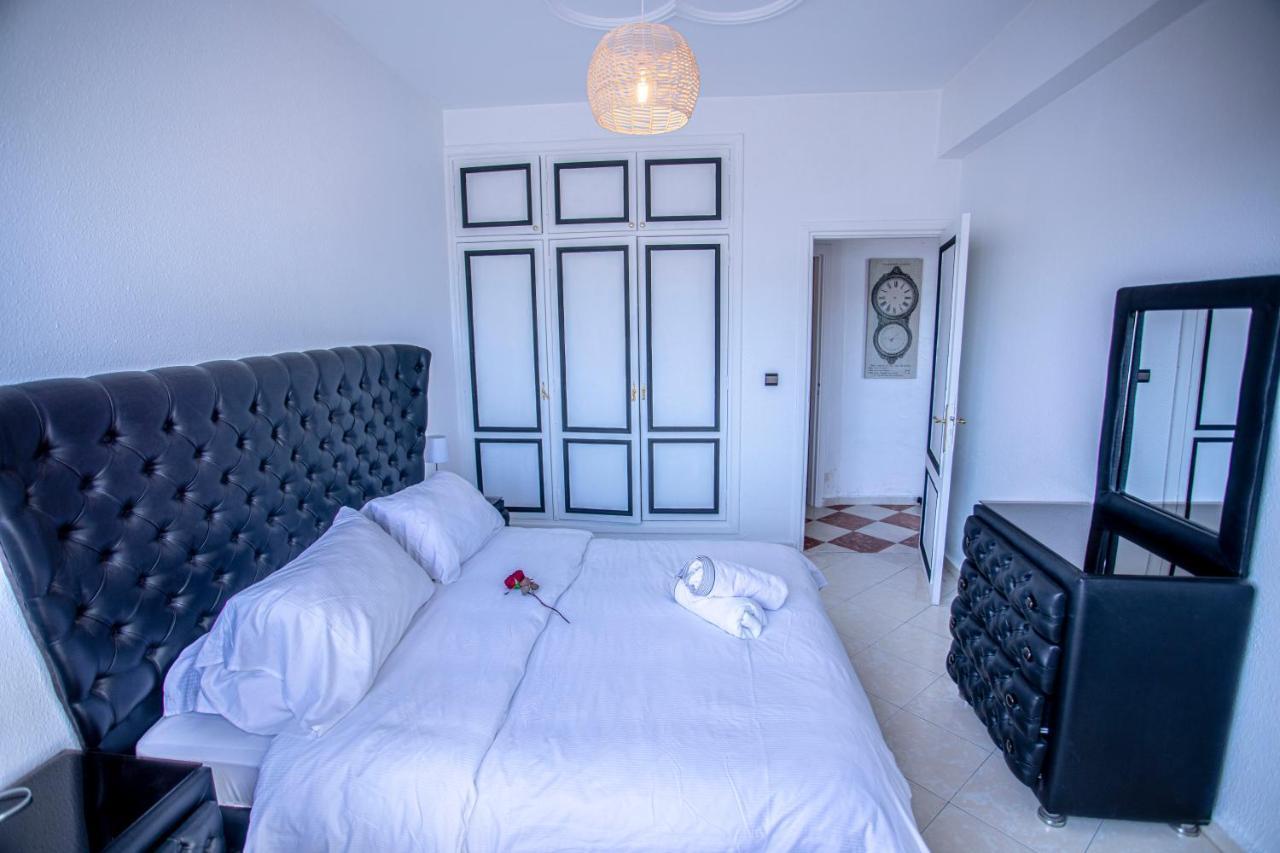 Vue Sur Mer Avec 2 Terrasses - 100M² - Sur La Cote طنجة المظهر الخارجي الصورة