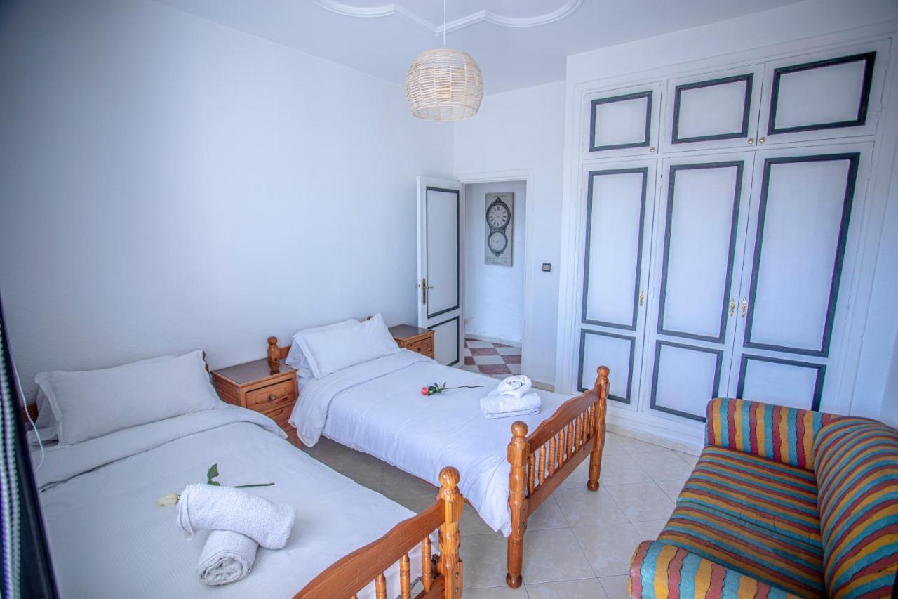 Vue Sur Mer Avec 2 Terrasses - 100M² - Sur La Cote طنجة المظهر الخارجي الصورة
